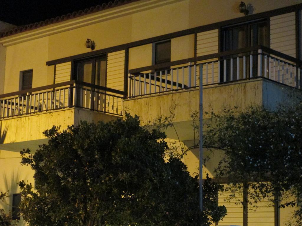 Hotel Nick House Plomari Exterior foto